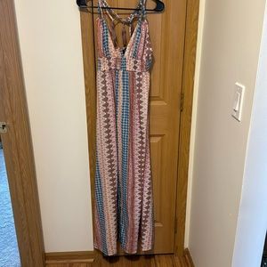 Lulu’s Strappy Maxi Dress